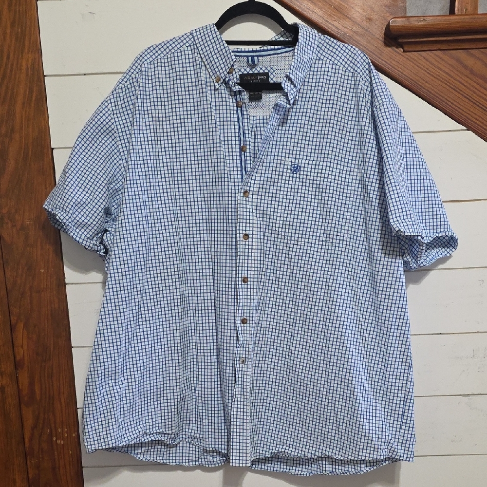 Ariat Blue Plaid Casual Button Down Shirt